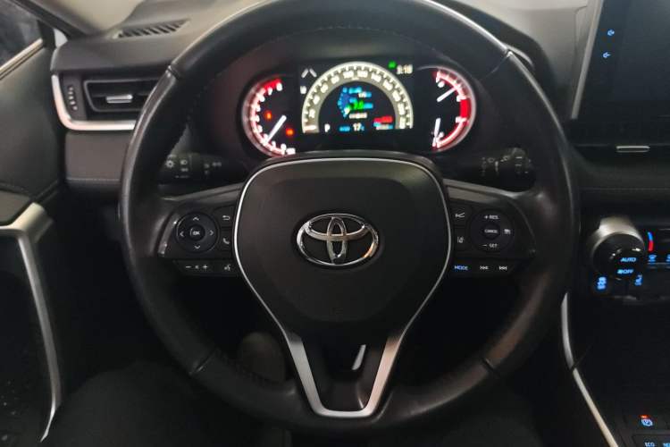 Used Toyota RAV4 2021 2.0L CVT 4x4 Style PLUS Edition