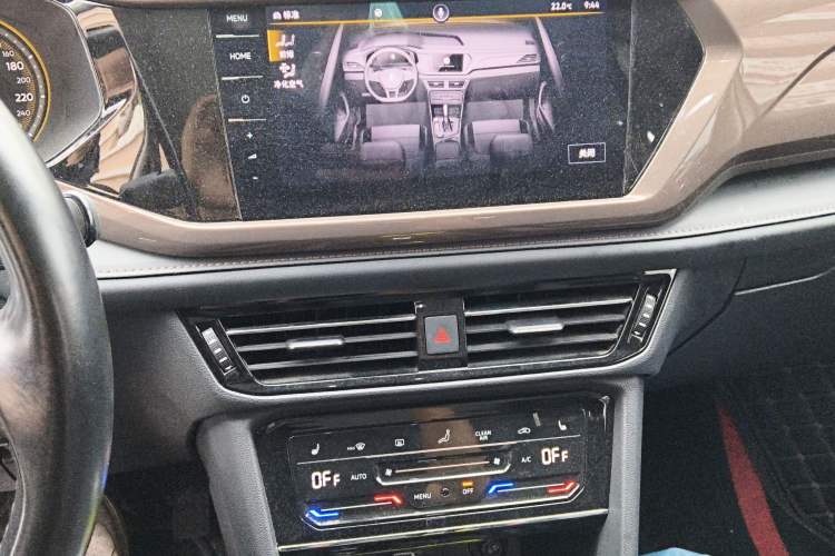 Used Volkswagen Tharu 2020 280TSI Two-Wheel Drive Luxury Plus Version China VI Standard
