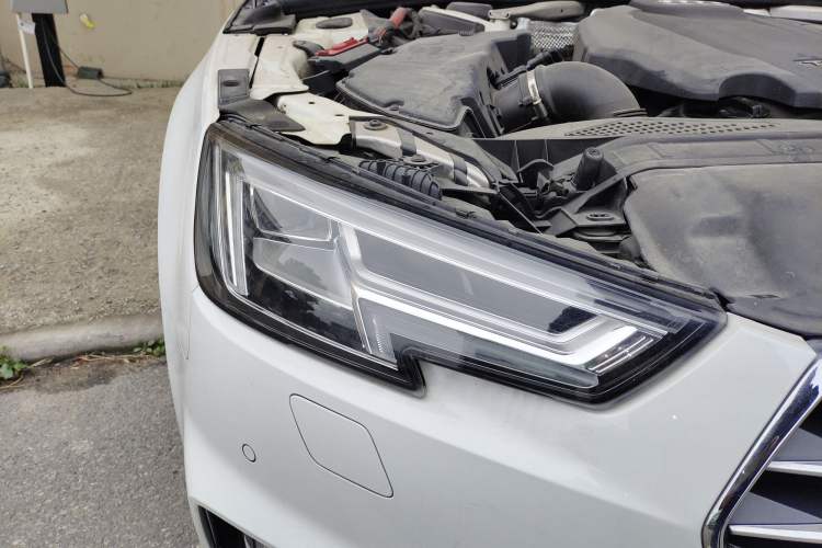 Used Audi A4L 2019 40 TFSI Ambition China VI