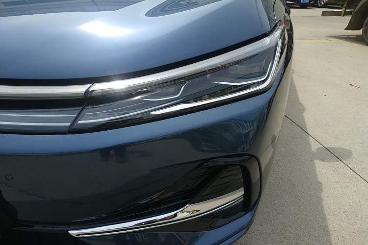 Used Geely Galaxy A7 2025 Model EM-i 150km Starship Edition Left Front Headlight