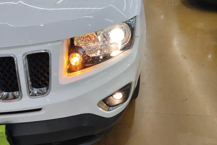 Used Jeep Compass (Import) 2014 Revised Version 2.4L Four-Wheel Drive Comfort Edition