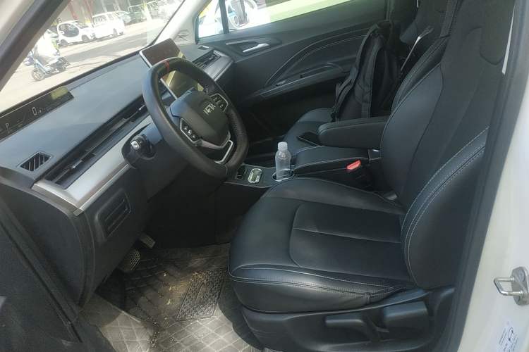 Used NETA V 2022 Long-Range Industry Custom Edition