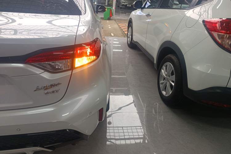 Used Toyota Levin 2021 185T CVT Sport Edition Exterior 3