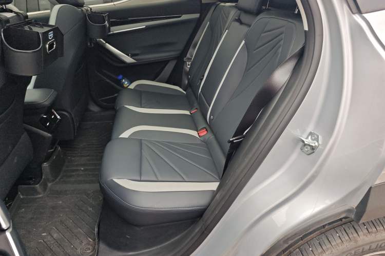 Used Geely Auto FX11 2023 1.5TD DCT Glory Edition
