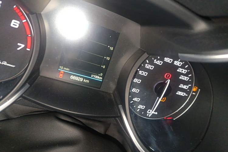 Used Alfa Romeo Stelvio 2017 2.0T 200HP Elite Edition