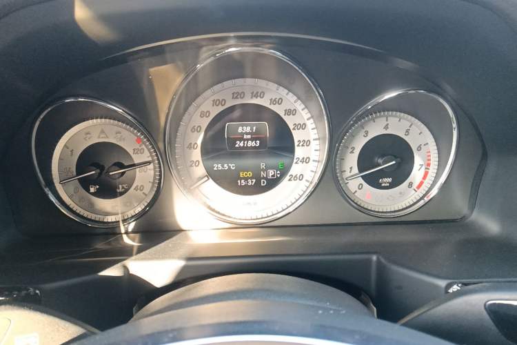 Used Mercedes-Benz GLK-Class 2015 GLK 260 4MATIC Fashion Edition Ultimate Version