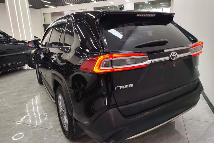 Used Toyota Wildlander 2021 2.0L CVT Two-Wheel Drive Luxury Edition Rear Left 45 Deg