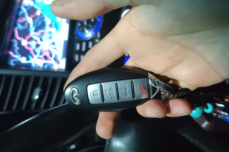 Used Infiniti QX70 2013 3.7L Standard Edition Vehicle Key