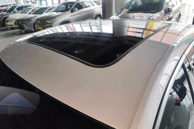 Used BYD Han 2020 DM Four-Wheel Drive Performance Edition Prestige Model Roof