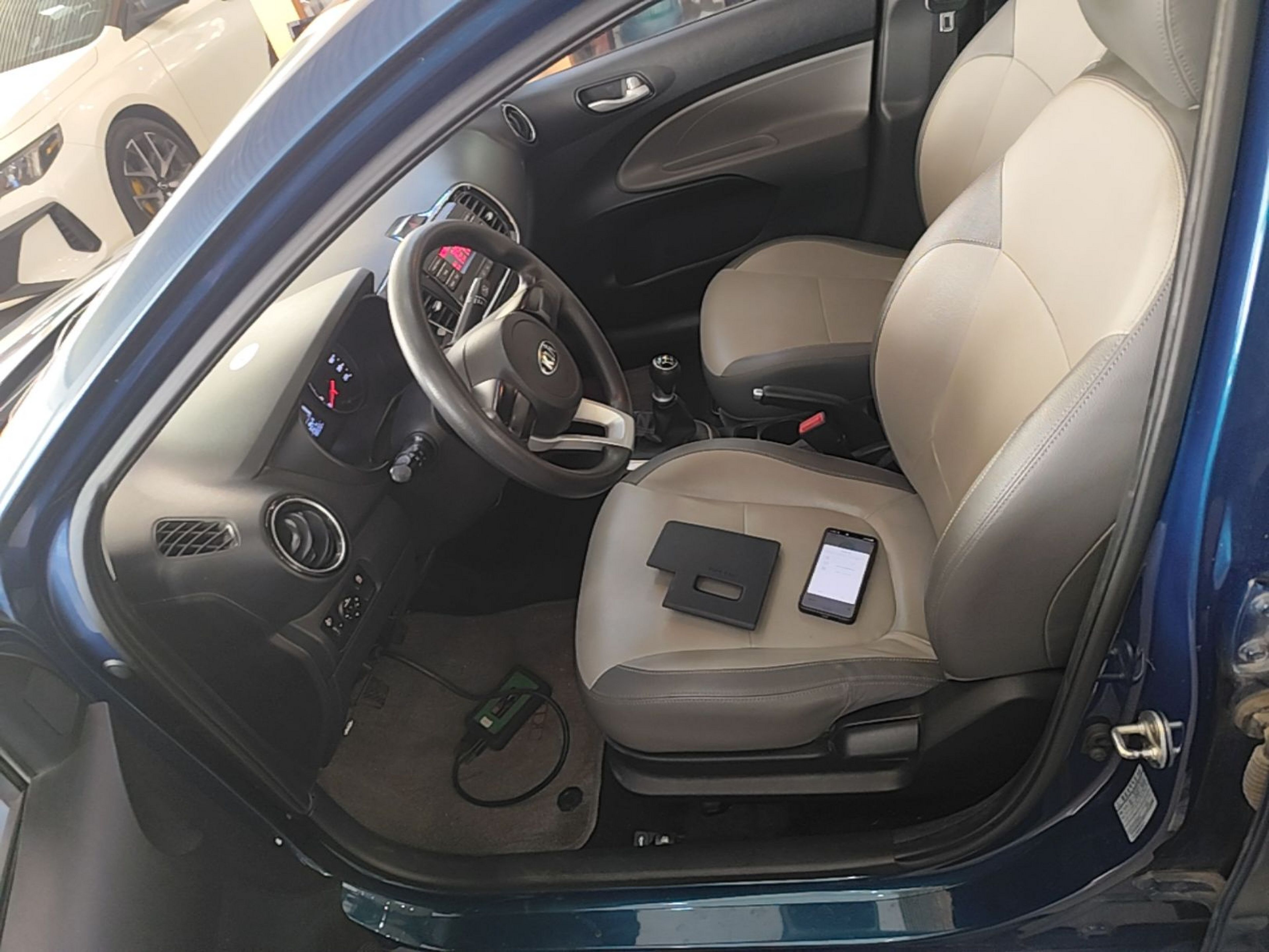 Interior delantero