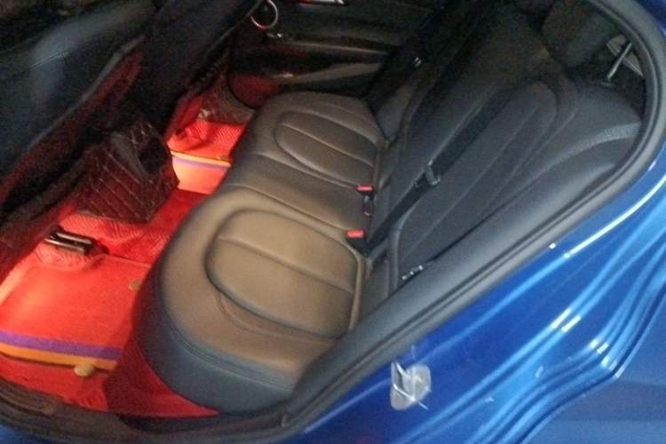 Used BMW 1 Series 2018 118i Sport Edition Left Rear Seat