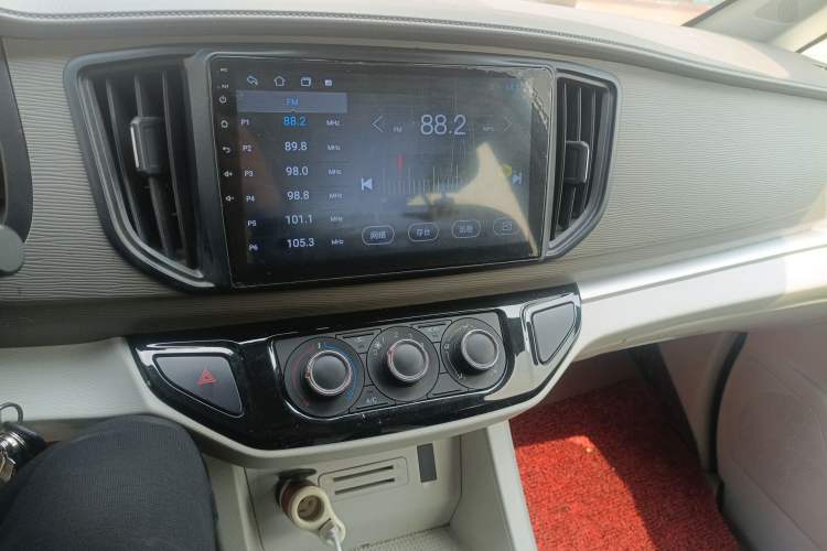 Used FORTHING Lingzhi 2024 M5L 1.5T Manual Comfort 7-Seater