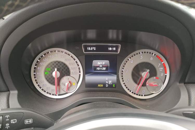 Used Mercedes-Benz A-Class 2013 A 200 Urban Edition Instrument Cluster