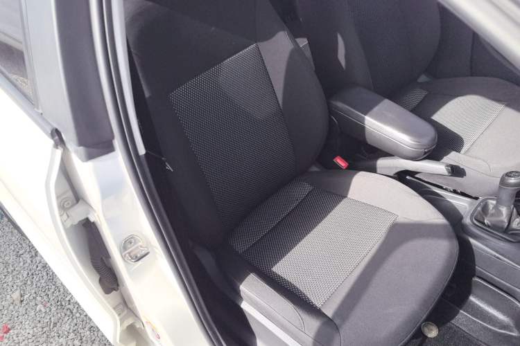 Used Volkswagen Polo 2013 1.4L Manual Comfort Edition Right Front Seat