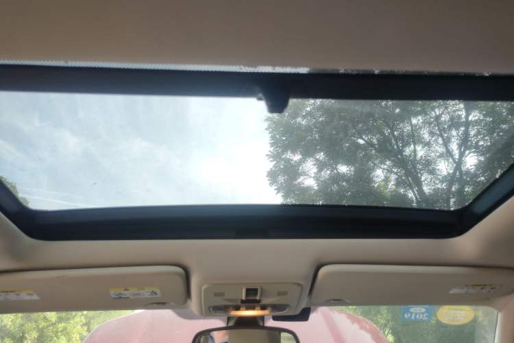 Used Land Rover Freelander 2 2010 3.2 i6 Automatic HSE Gasoline Version
