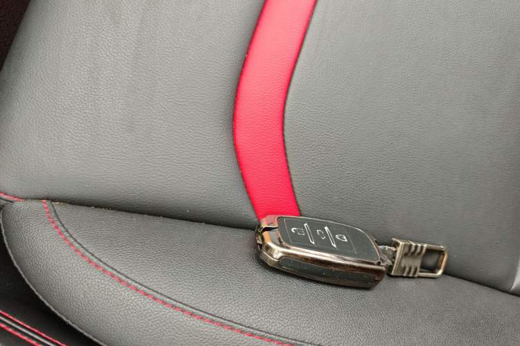 Used CHANGAN CS55 2018 1.5T Automatic Colorful Edition China V Standard