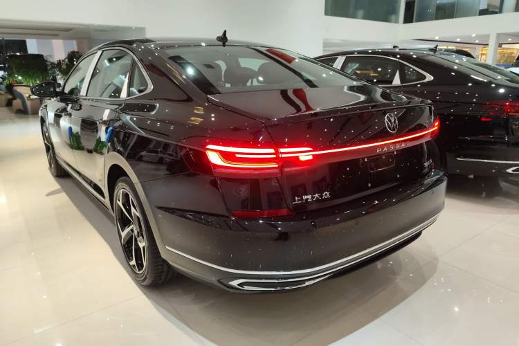 Used Volkswagen Passat 2026 Model, Outstanding 380TSI Xingkong Longteng Edition