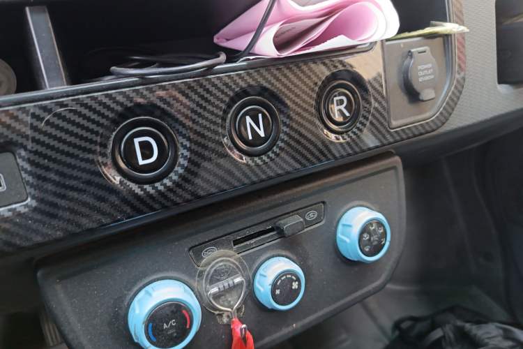 Used Farizon Xingxiang V 2022 Star Enjoy V5E Short Wheelbase CAS 38.64 kWh
