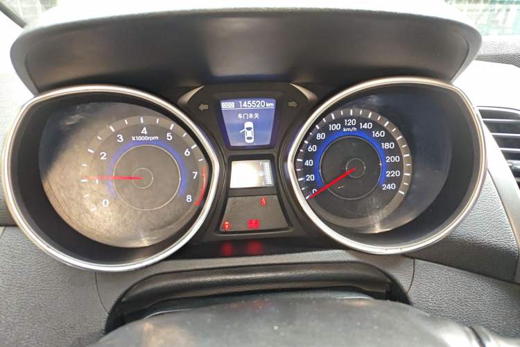 Used Hyundai Elantra (5th Generation / Langdong) 2015 1.6L Automatic Leading Model Instrument Cluster