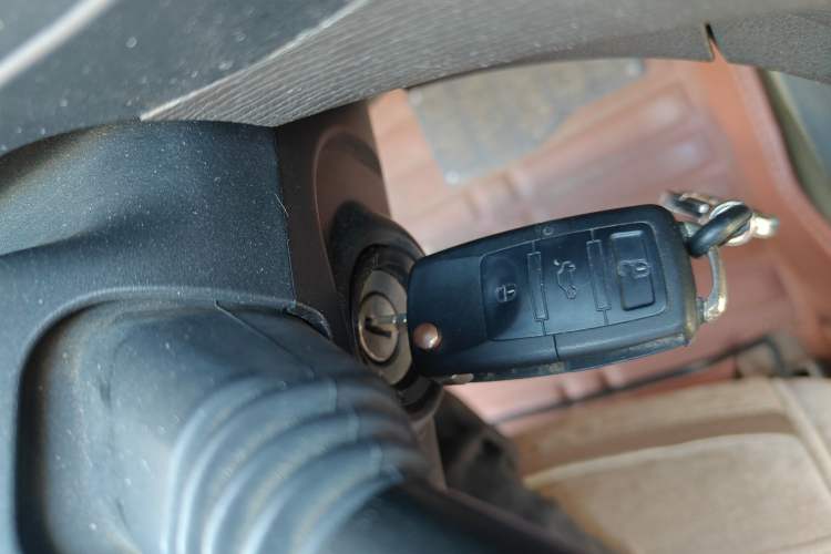 Used Wuling Hongguang 2014 1.2L S Standard Version China IV Standard