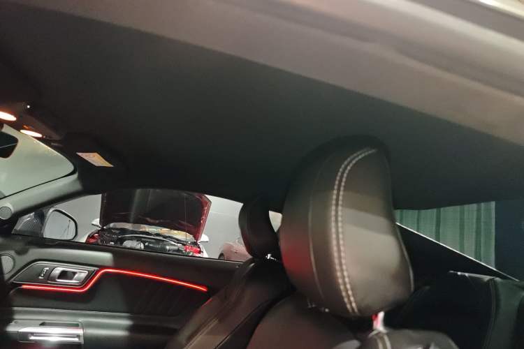 Used Ford Mustang 2018 2.3L EcoBoost Headliner