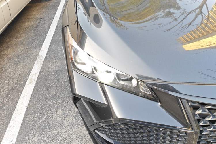 Used Toyota Avalon 2019 2.0L XLE Premium Edition China VI
