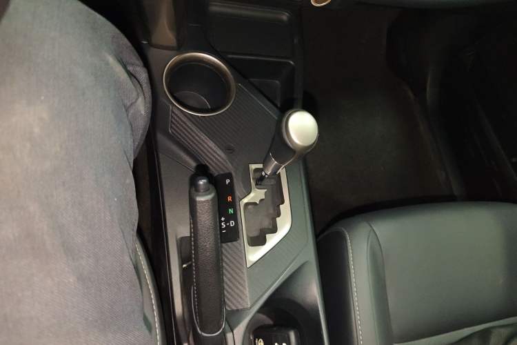 Used Toyota RAV4 2015 2.5L Automatic 4x4 Elite Edition