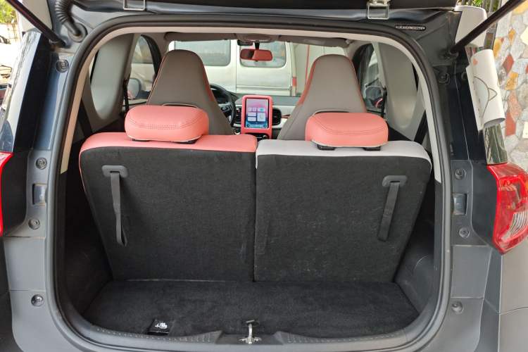 Used Chery QQ Little Ant 2022 Sweet Pink Edition Half-Sugar Version 3-Cell Lithium 30kW 301km