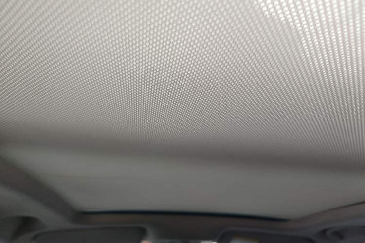 Used MG ZS 2017 16T Automatic Flagship Internet Edition Headliner