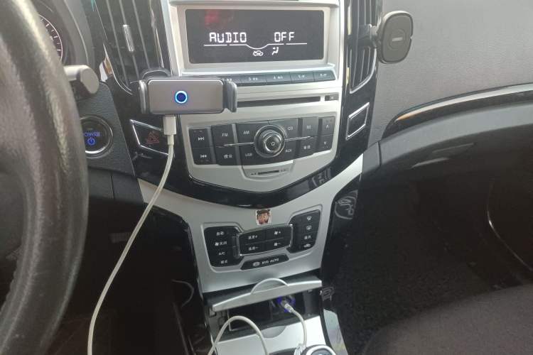 Used BYD e5 2016 300 Luxury Edition
