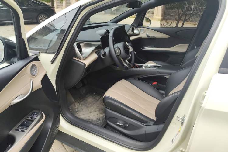 Used BYD Dolphin 2025 420km Free Edition