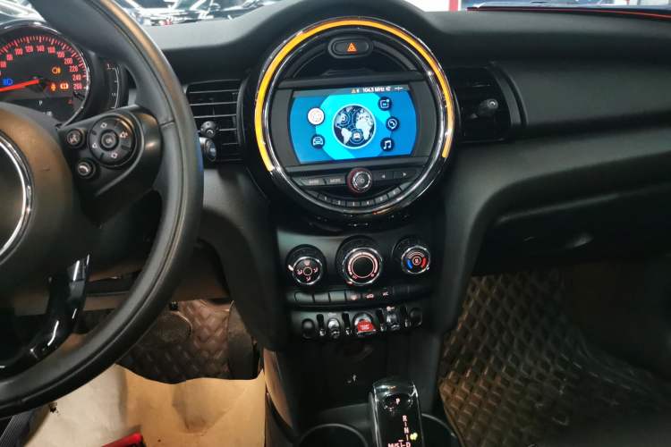 Used MINI MINI 2019 1.5T ONE PLUS Five-Door Edition