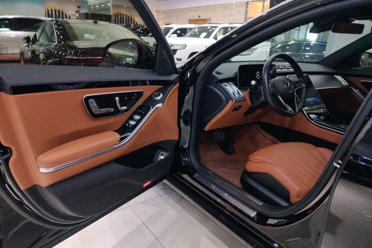 Used Mercedes-Benz S-Class 2023 S 400 L Business Model
