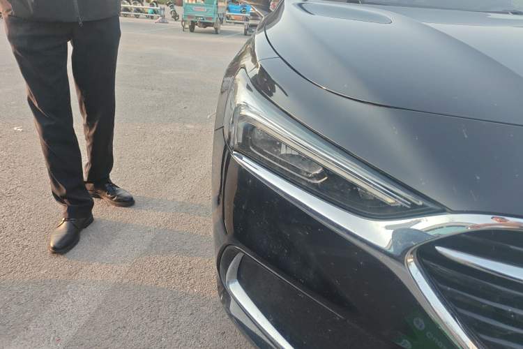 Used Buick LaCrosse 2021 552T Luxury Version Right Front Headlight