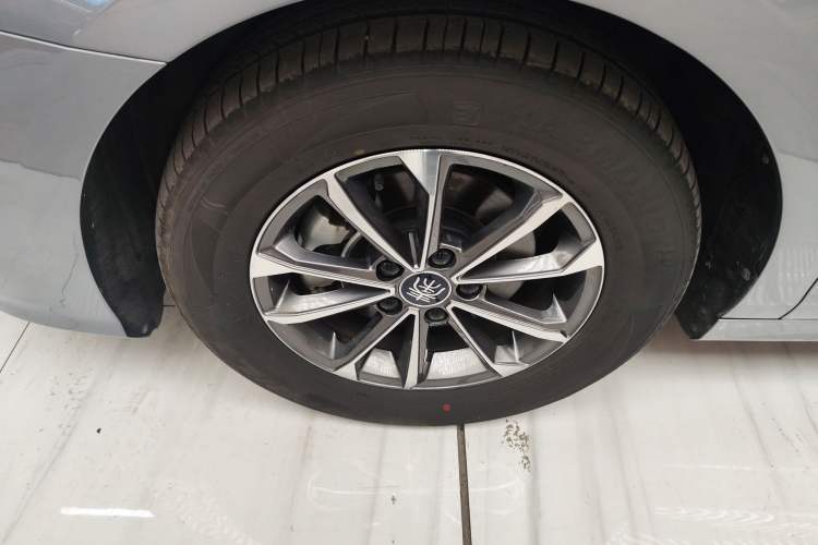 Used BYD Qin PLUS 2023 Champion Edition DM-i 55KM Leading Model
