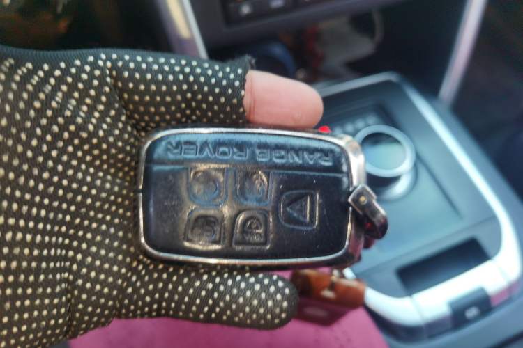 Used Land Rover Discovery Sport 2016 2.0T SE
