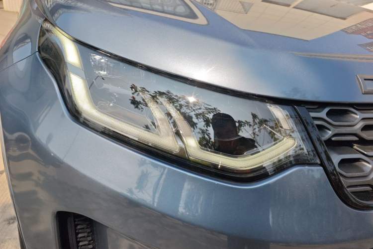 Used Land Rover Discovery Sport 2020 249 PS R-Dynamic Performance Edition
