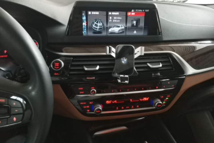 Used BMW 5 Series 2018 528Li Launch Special Edition
