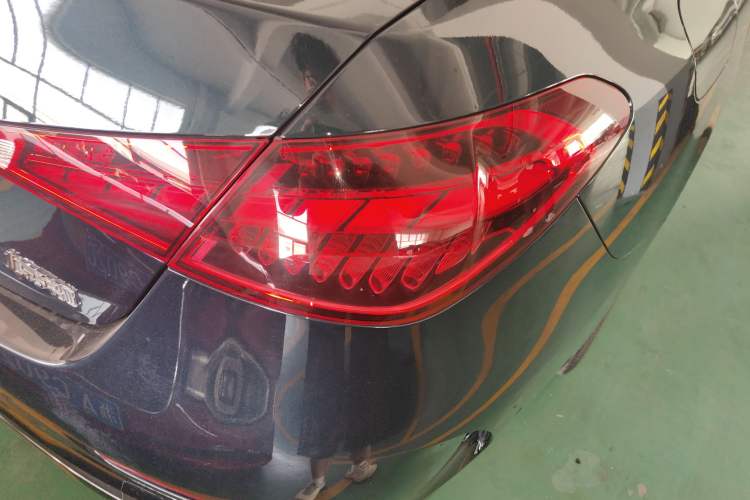 Used Mercedes-Benz C-Class 2025 Facelift C 260 L Sport Edition
