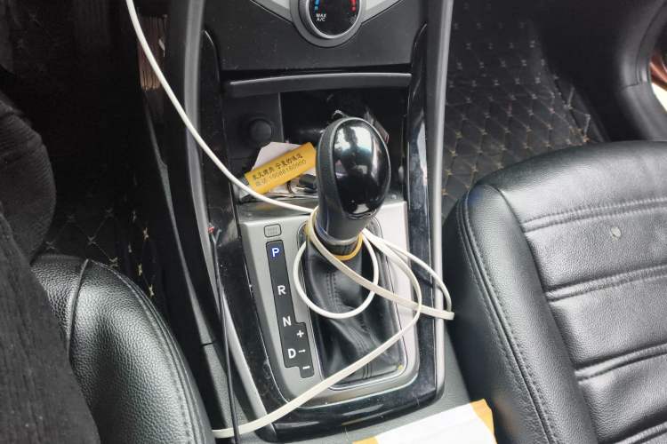 Used Hyundai Elantra (5th Generation / Langdong) 2015 1.6L Automatic Leading Model