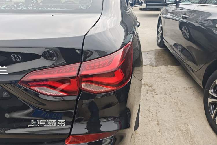 Used Chevrolet Monza 2020 320 Automatic Enjoyment Edition Right Rear Taillight