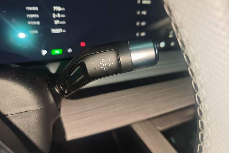 Used Geely Galaxy E8 2024 665 km Range Rear-Drive Starship Long-Range Version