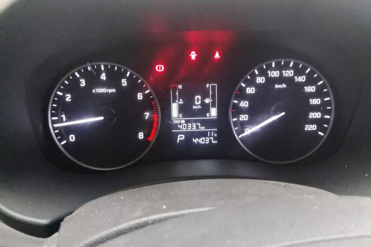 Used Hyundai ix25 2015 1.6L Automatic Two-Wheel Drive Smart GLS Trim