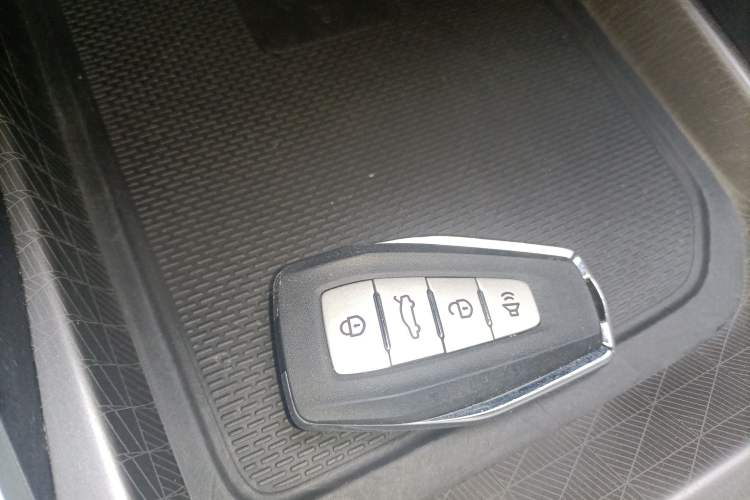 Used Geely Auto Emgrand 2022 4th Generation 1.5L CVT Luxury Model