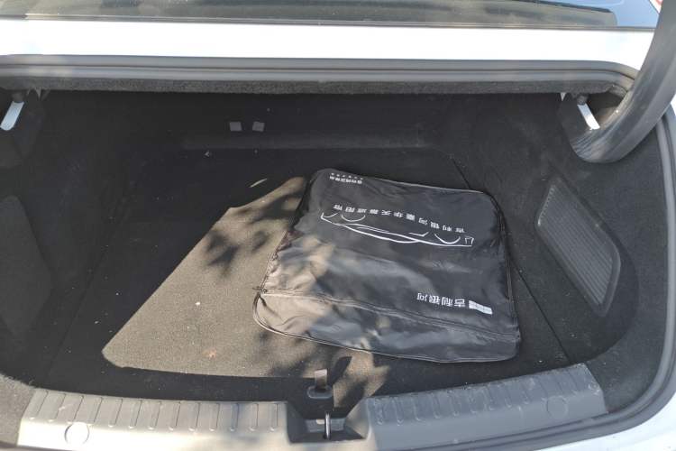 Used Geely Galaxy 8 2025 130km EM-i Deluxe Edition Trunk