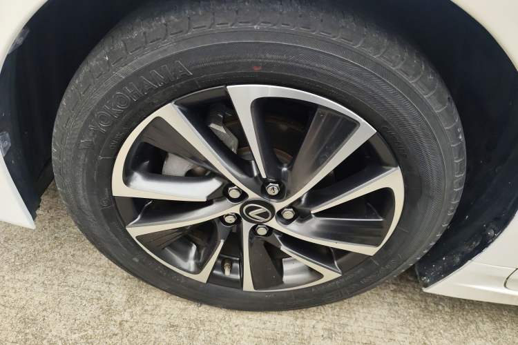 Used Lexus CT 2017 CT200h Elite Edition Monotone China VI
