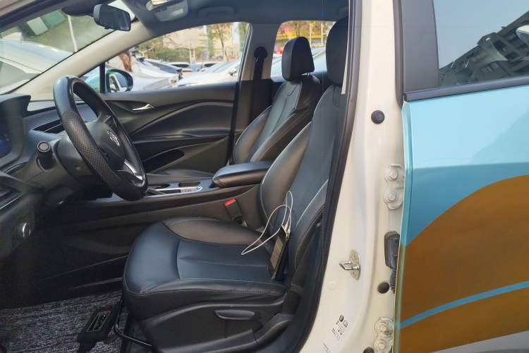 Used Buick Velite 6 2024 450km Range Commuter Version
