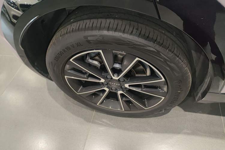 Used Zeekr X 2025 Four-Seater Rear-Drive Cube Version Right Rear Wheel Hub