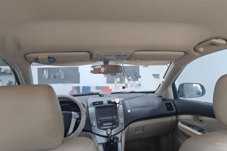 Used BYD S6 2014 2.0L Manual Luxury 5-Seater