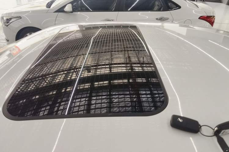 Used Volkswagen Sagitar 2017 1.6L Automatic Comfort Model Roof